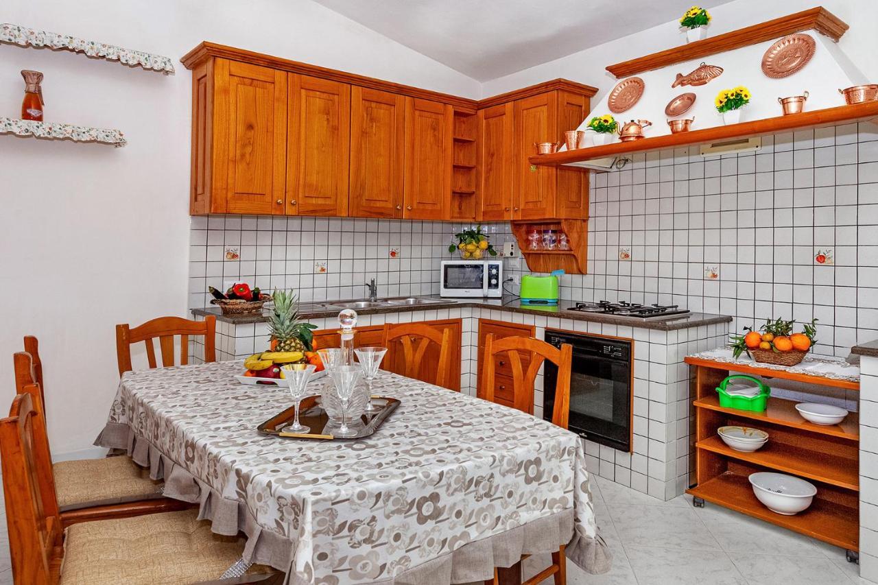 Il Tiglio Holiday Home - De Vivo Realty Massa Lubrense Eksteriør billede